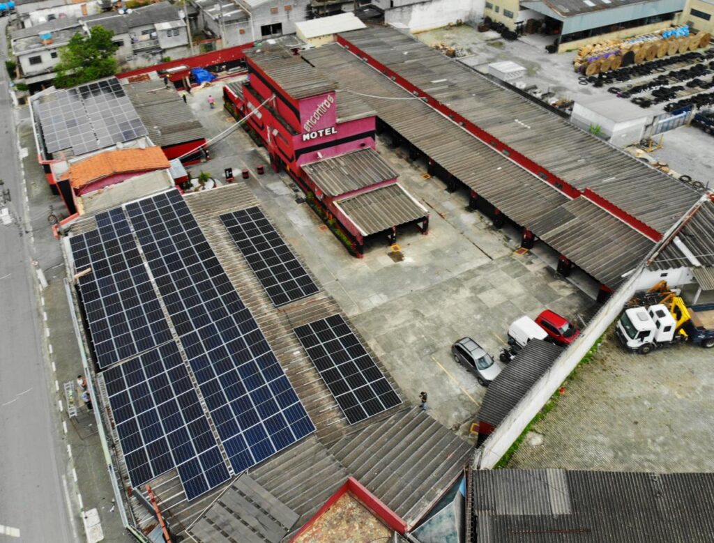 hotel-com-energia-solar